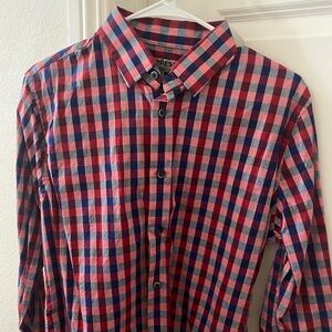 Men's Red and Blue Checkered Fitted Long Sleeve Shirt